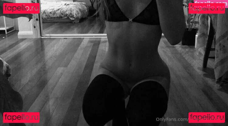 blondebhabiexx Onlyfans Photo Gallery 