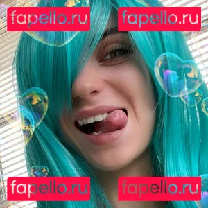 LunaBenna Onlyfans Photo Gallery 