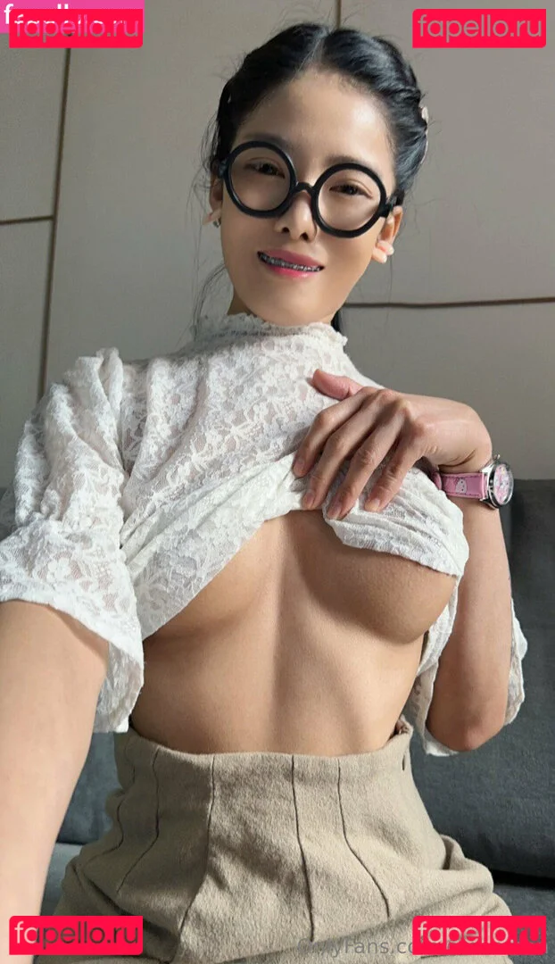 Embereon Onlyfans Photo Gallery 