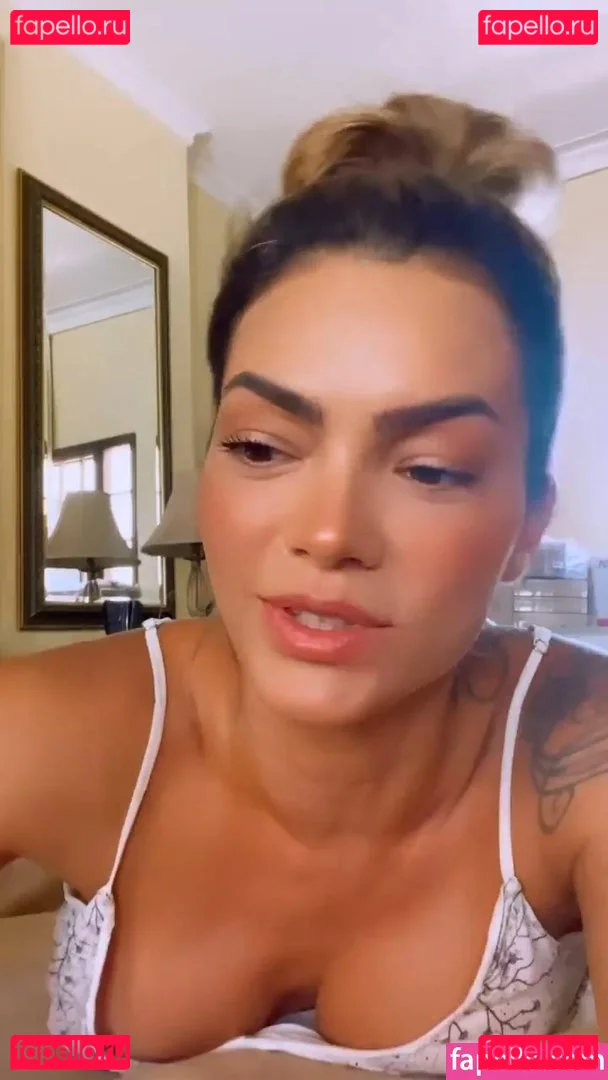 Kelly Kay Onlyfans Photo Gallery 