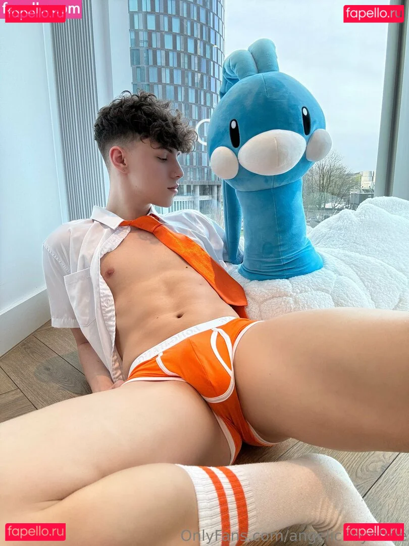 angelicboyofree Onlyfans Photo Gallery 