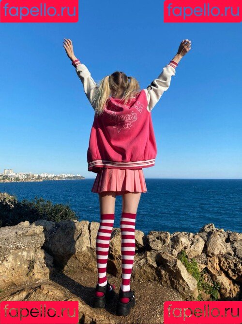 Vikneska Onlyfans Photo Gallery 