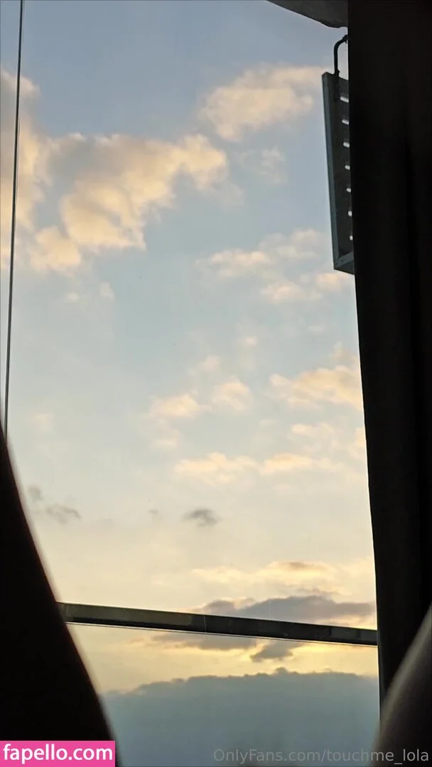 touchme_lola Onlyfans Photo Gallery 