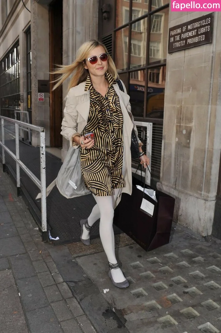 Fearne Cotton Onlyfans Photo Gallery 