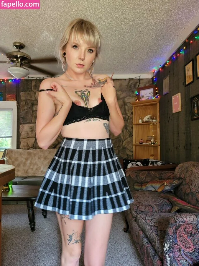 sweetfaebelle Onlyfans Photo Gallery 