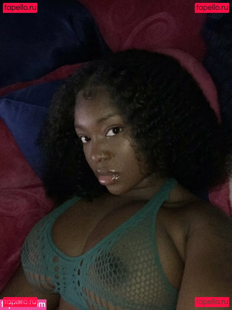 Chocolate Goddess Onlyfans Photo Gallery 