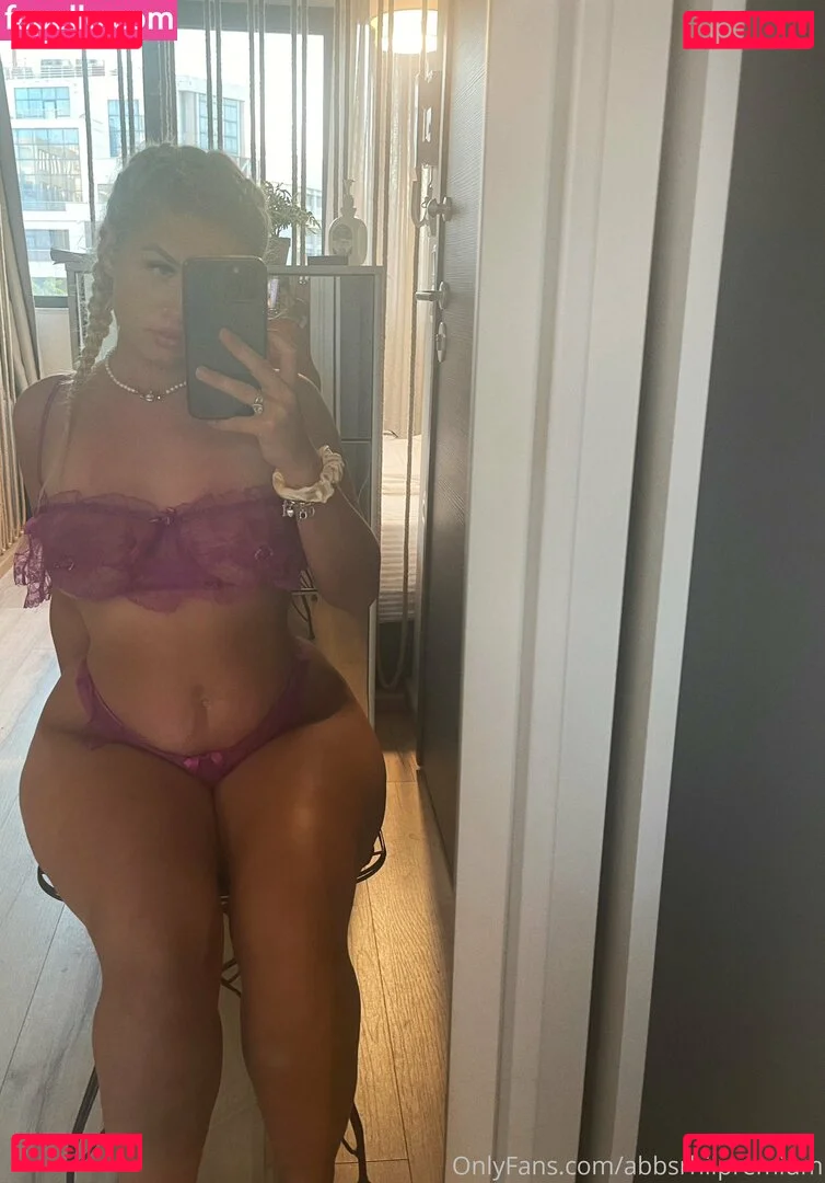abbsrhiiworld Onlyfans Photo Gallery 