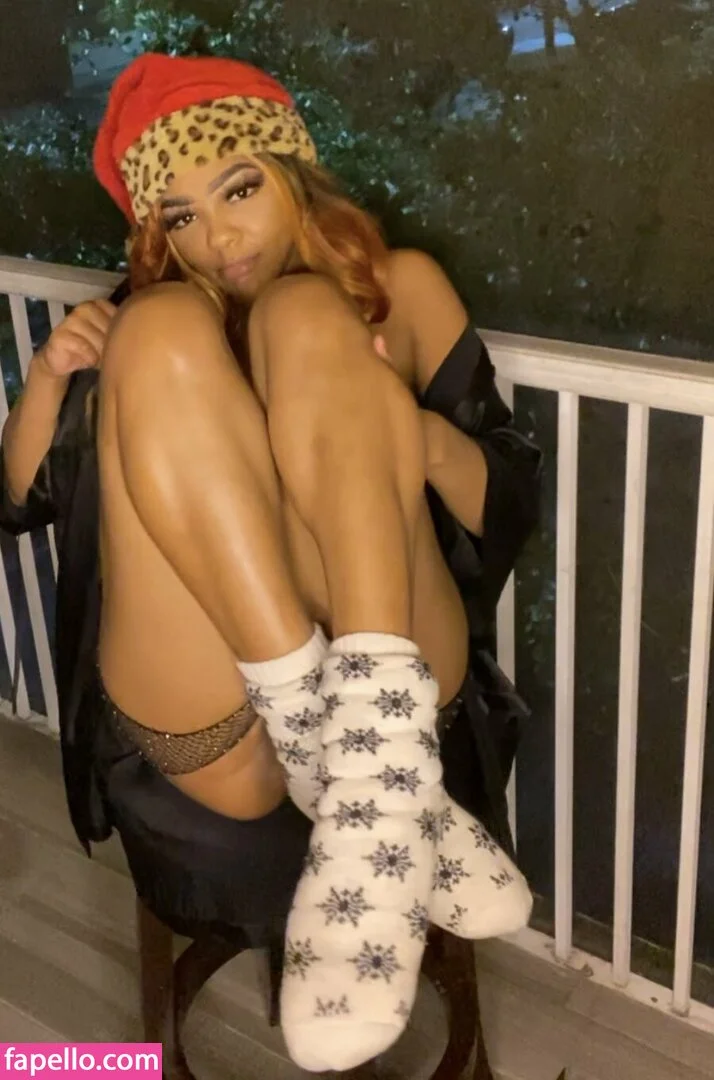 tokyoo Onlyfans Photo Gallery 