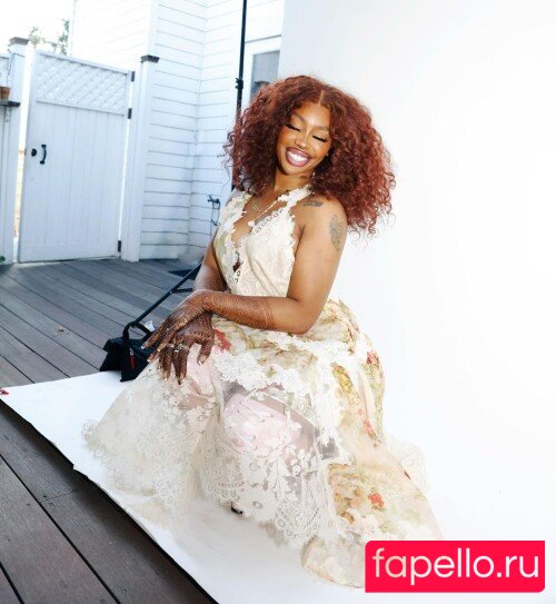 SZA Onlyfans Photo Gallery 