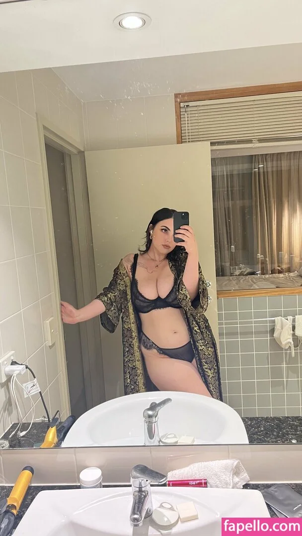 sab_otuer Onlyfans Photo Gallery 