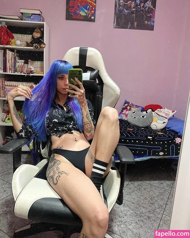 Seras Cosplay Onlyfans Photo Gallery 