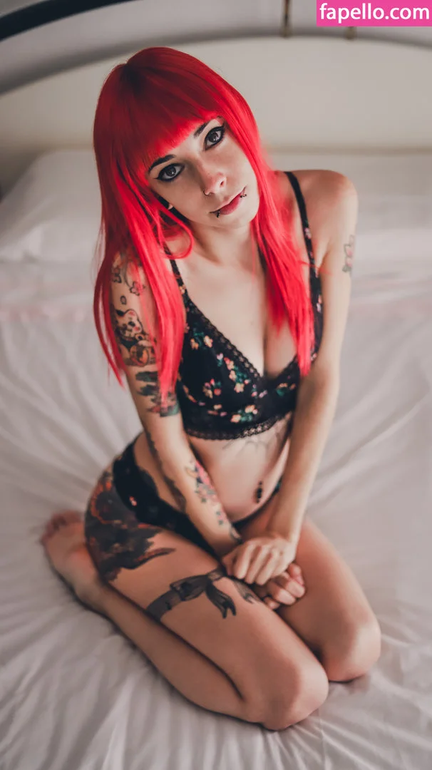 Seras Cosplay Onlyfans Photo Gallery 