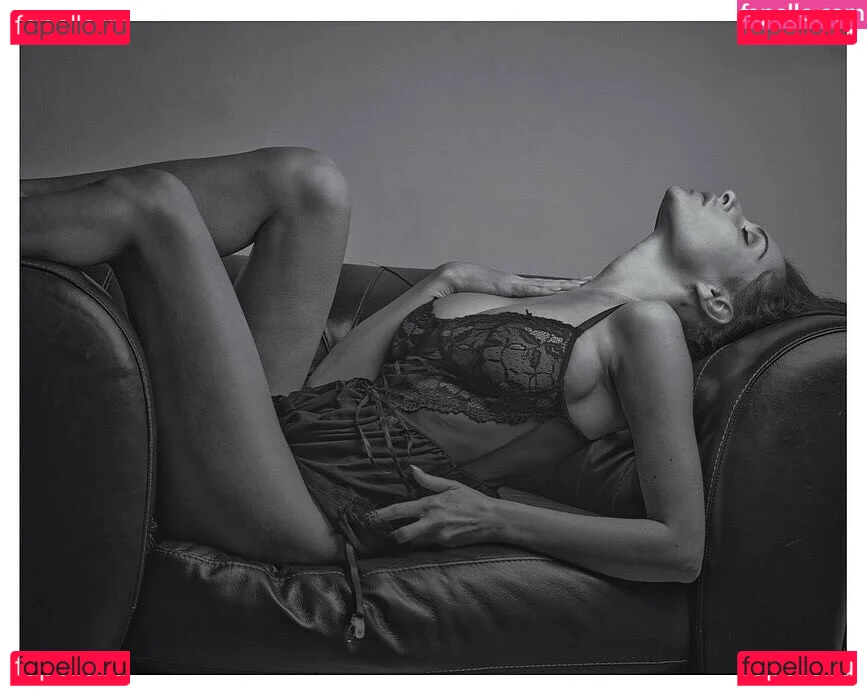 Nurshh Onlyfans Photo Gallery 