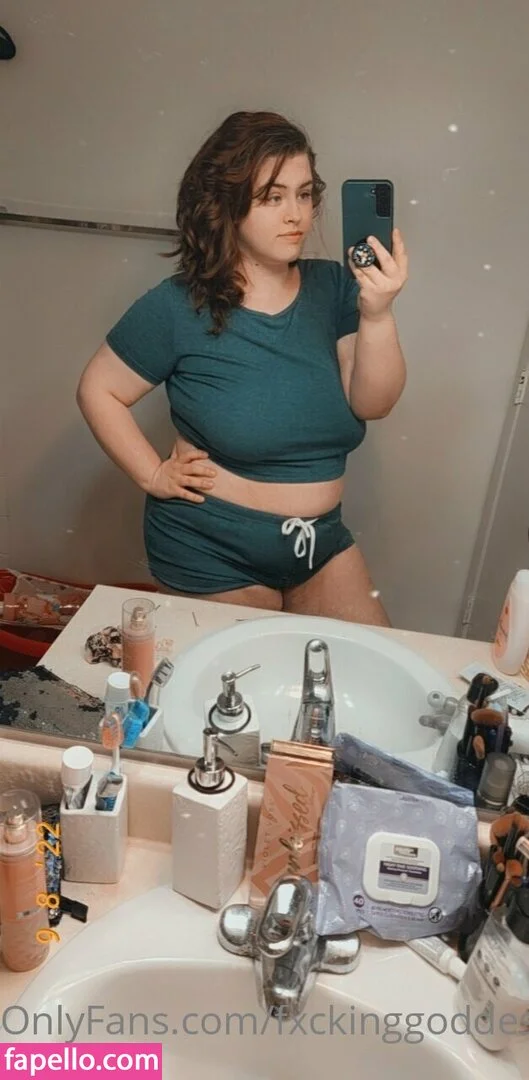 fxckinggoddes Onlyfans Photo Gallery 