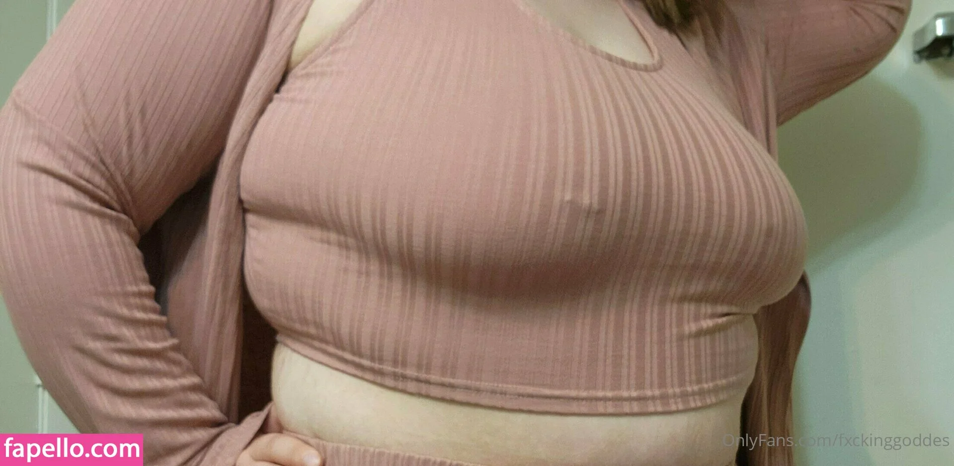 fxckinggoddes Onlyfans Photo Gallery 
