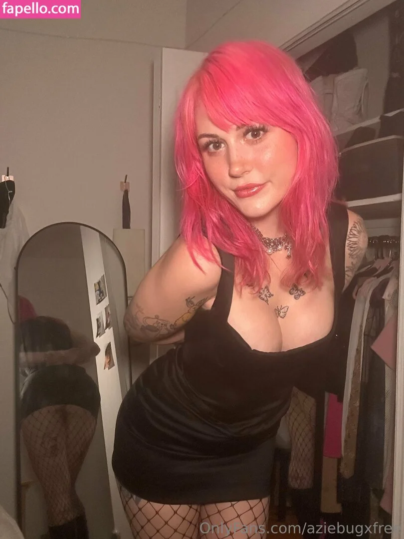 aziebugxfree Onlyfans Photo Gallery 