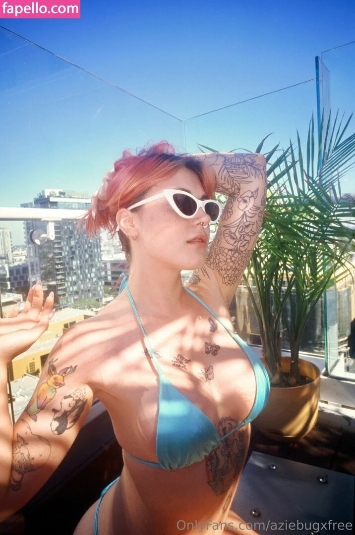 aziebugxfree Onlyfans Photo Gallery 