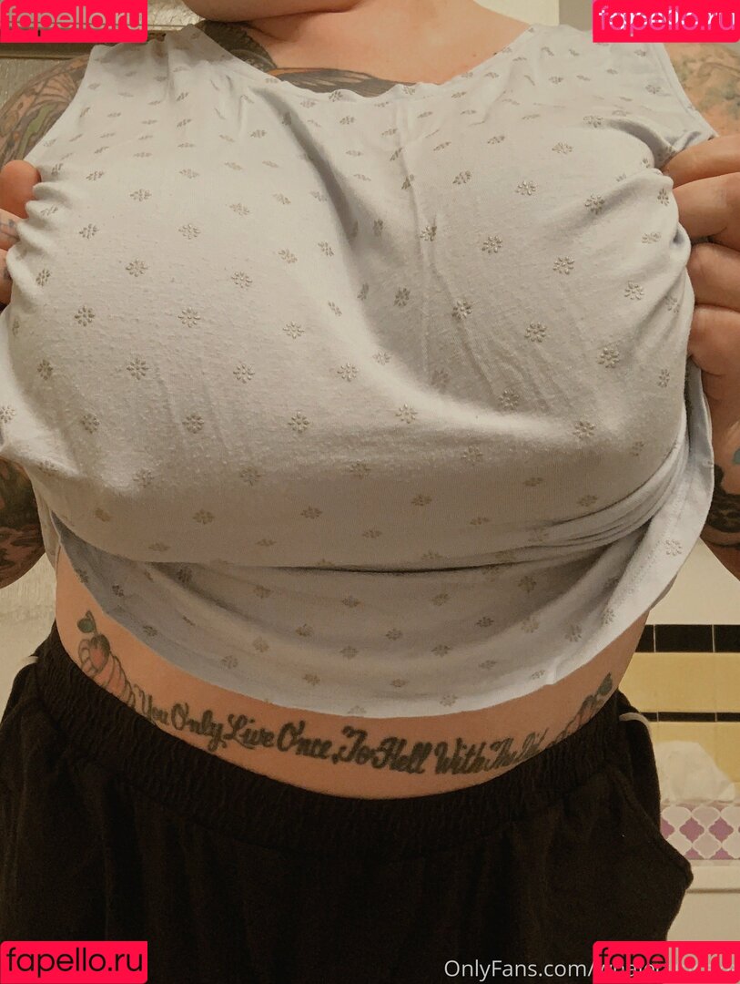 whalecupcake Onlyfans Photo Gallery 