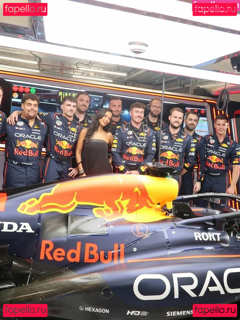 Maya Jama Onlyfans Photo Gallery 