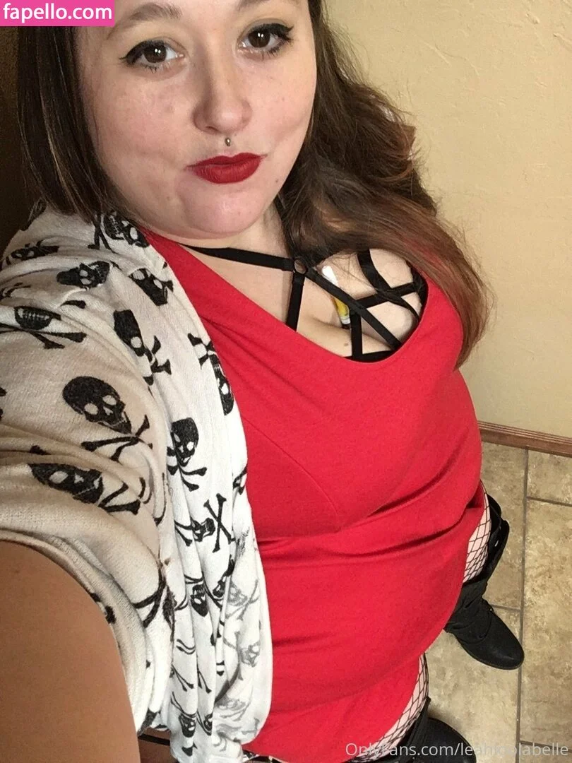 leahloolabelle Onlyfans Photo Gallery 