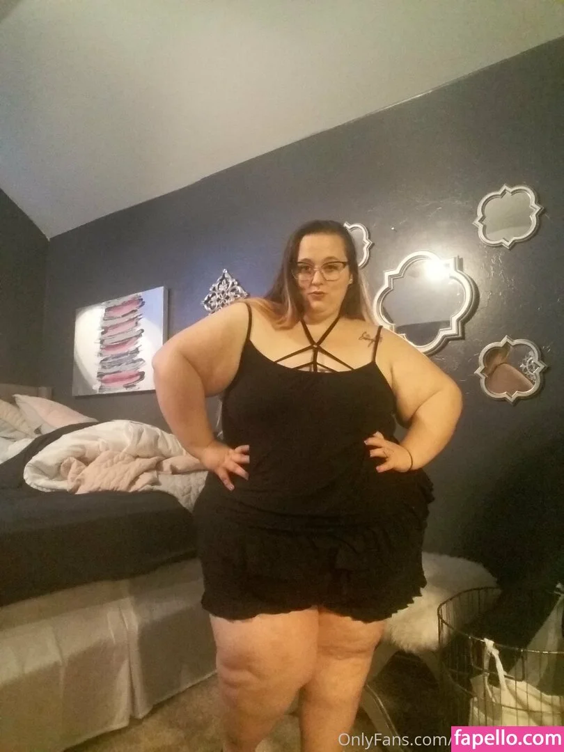 leahloolabelle Onlyfans Photo Gallery 