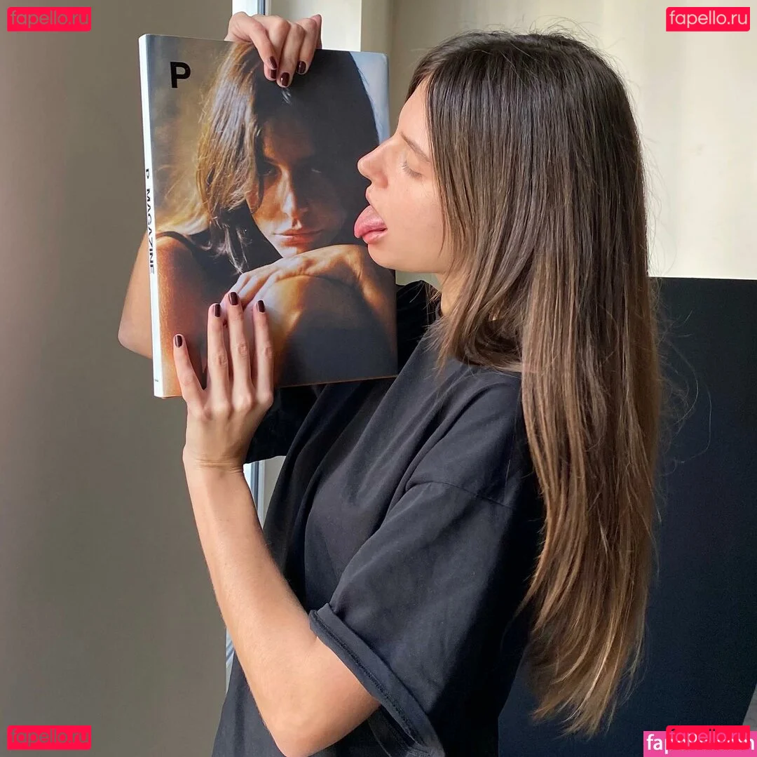 Alizee Gamberini Onlyfans Photo Gallery 