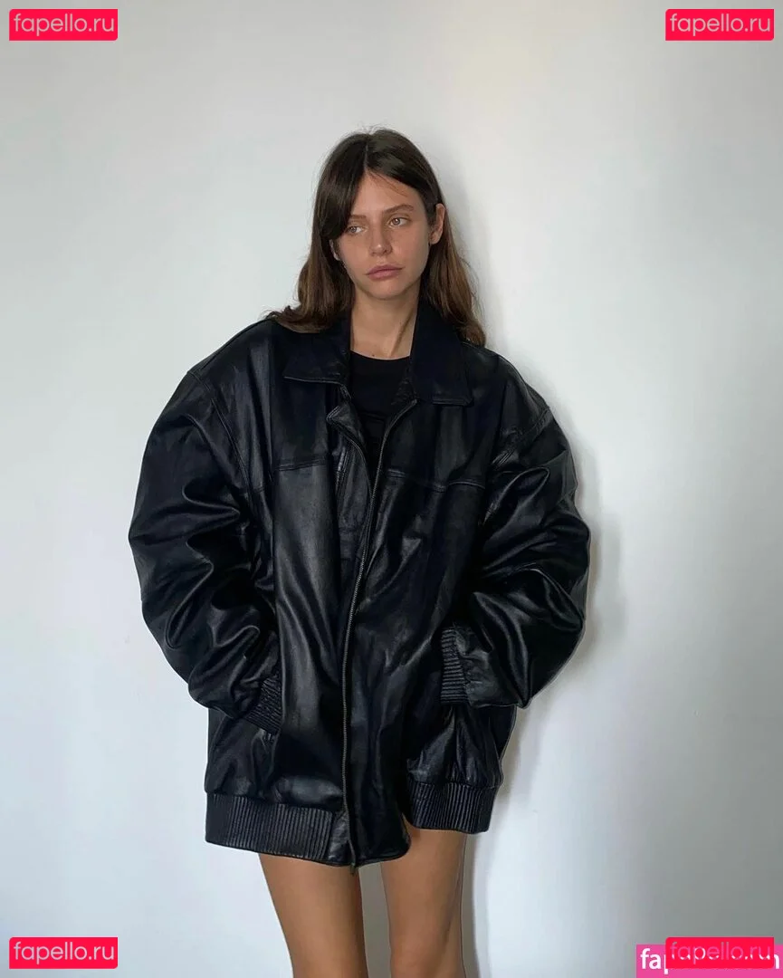 Alizee Gamberini Onlyfans Photo Gallery 