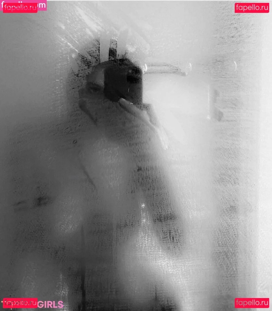 Alizee Gamberini Onlyfans Photo Gallery 