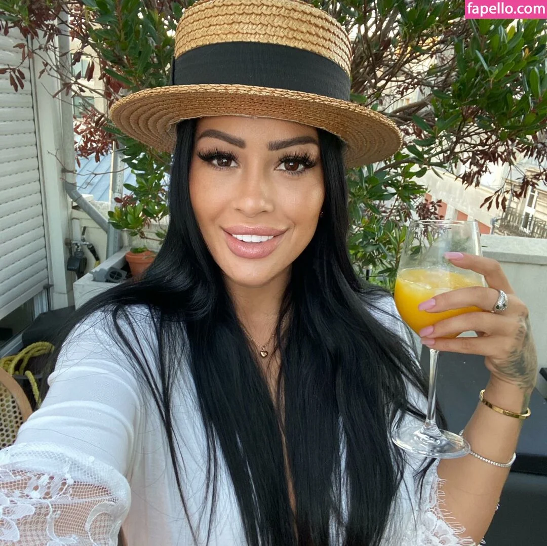 monicasuarez Onlyfans Photo Gallery 