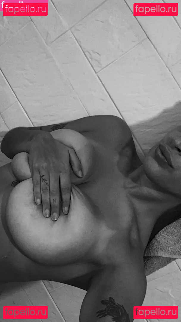 belonly Onlyfans Photo Gallery 