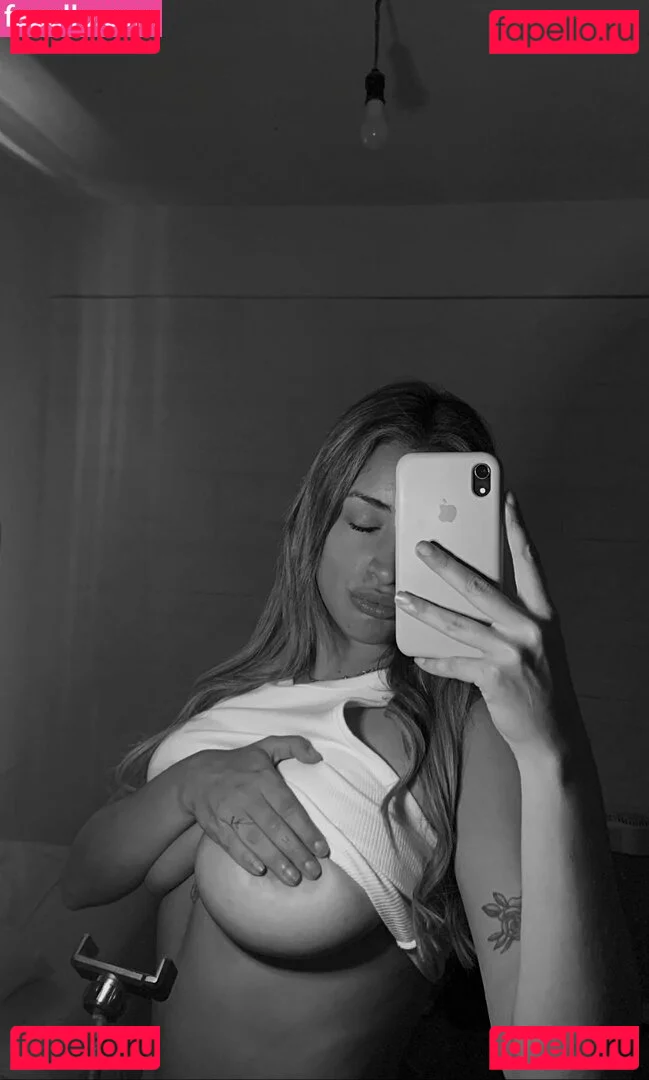 belonly Onlyfans Photo Gallery 