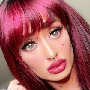 socio_hoe Onlyfans Photo Gallery 