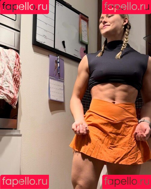 Ellen Åkesson Onlyfans Photo Gallery 