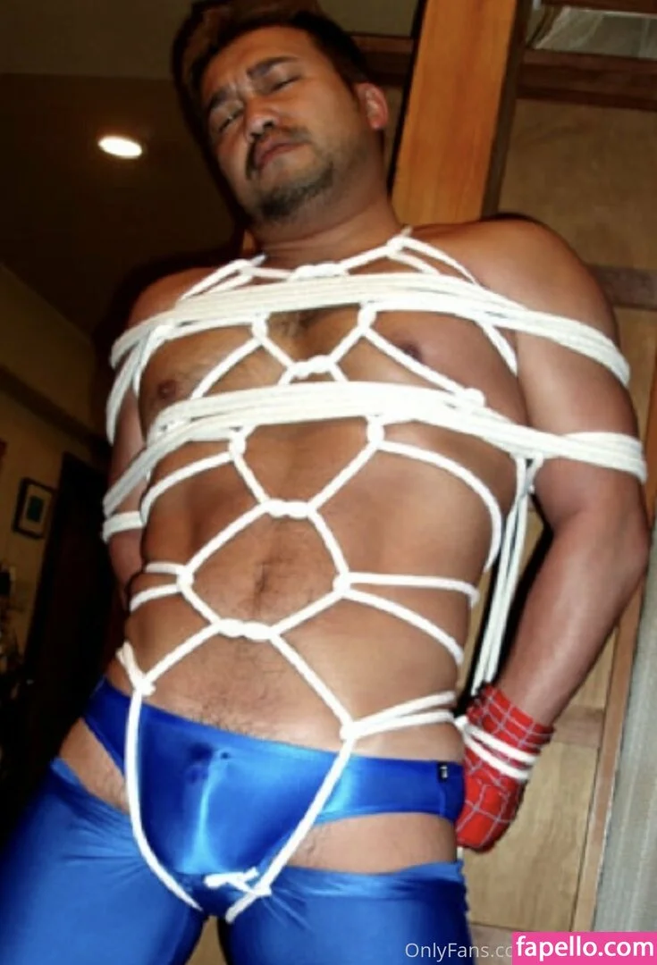 threeislands Onlyfans Photo Gallery 