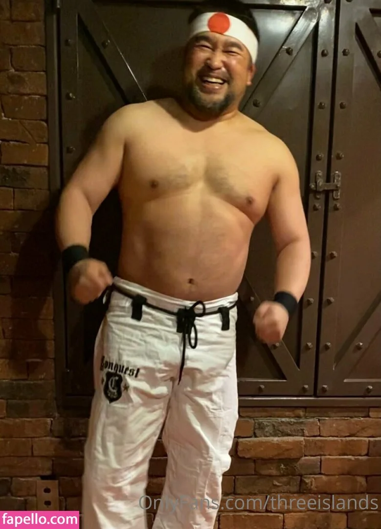 threeislands Onlyfans Photo Gallery 