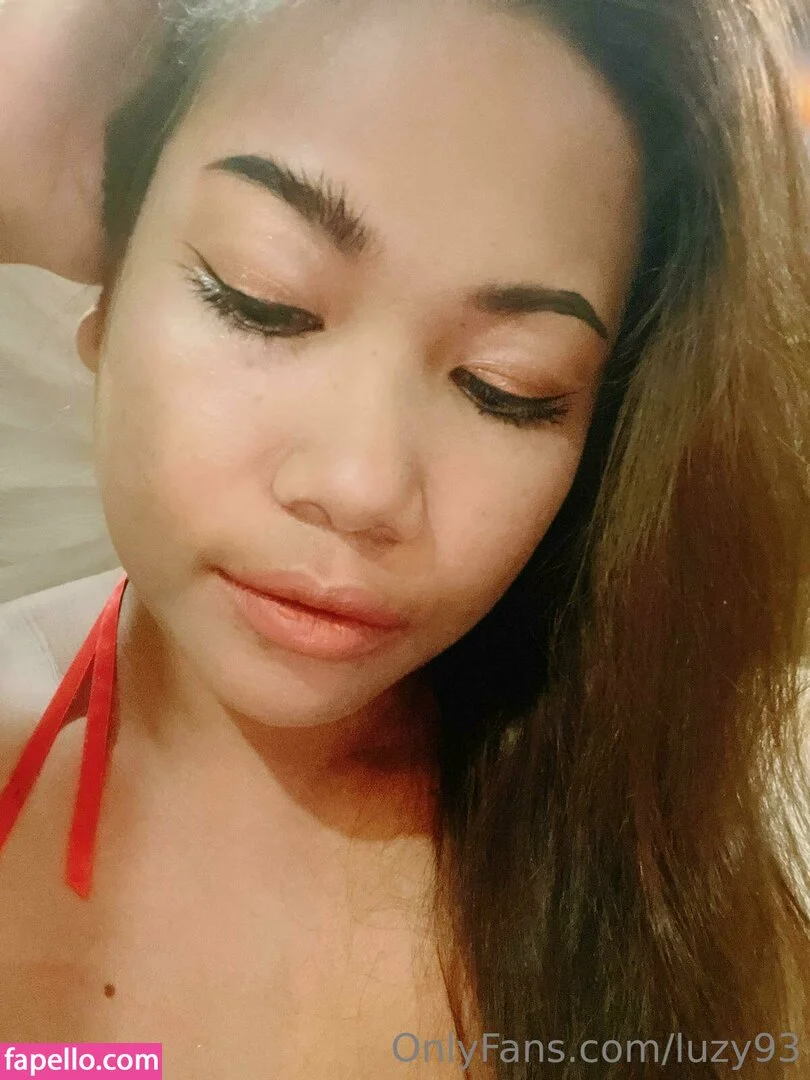 luzy93 Onlyfans Photo Gallery 