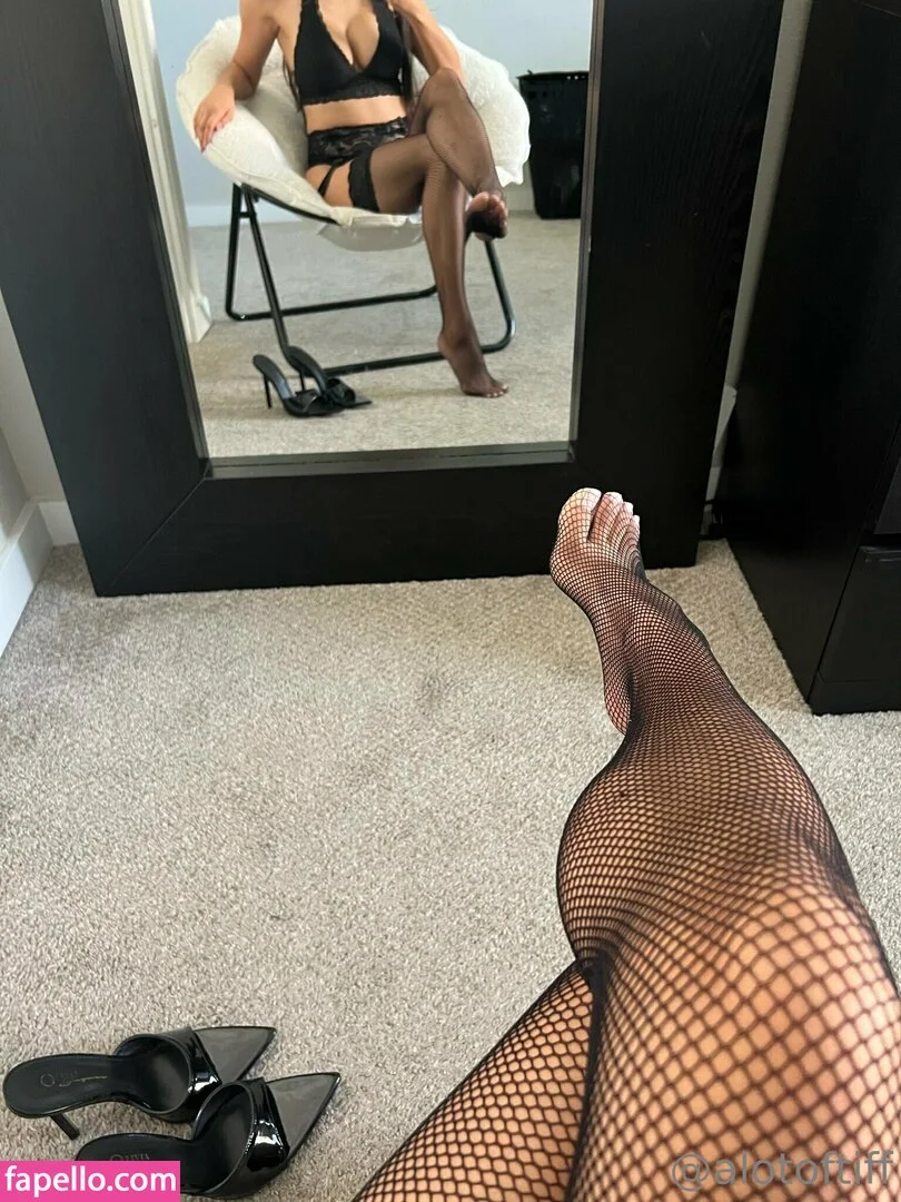 alotoftiff Onlyfans Photo Gallery 