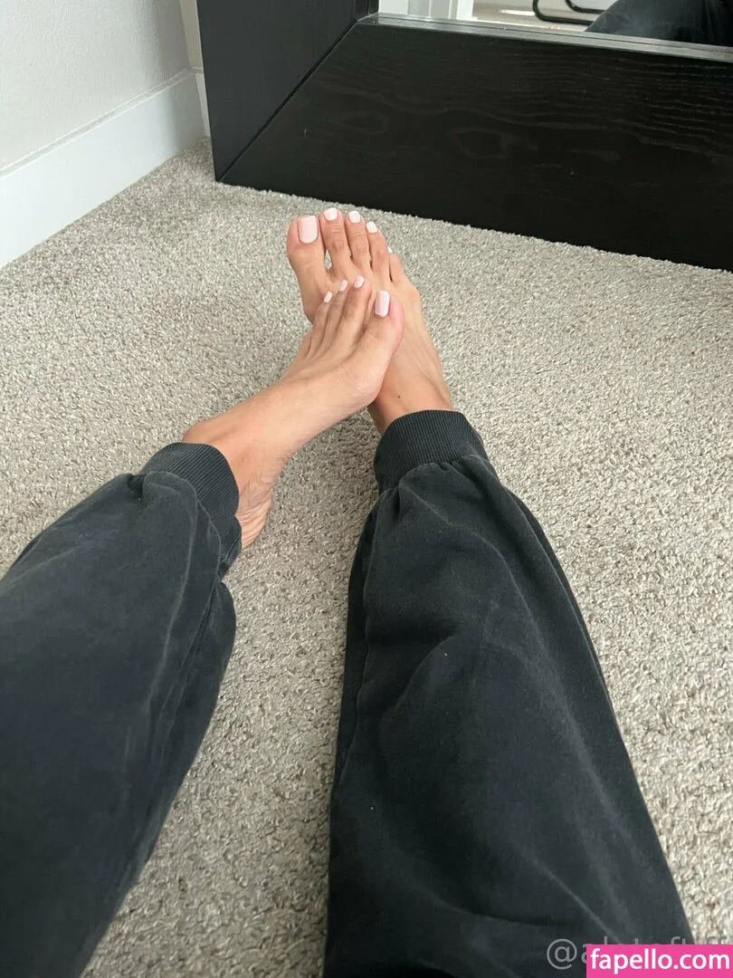 alotoftiff Onlyfans Photo Gallery 