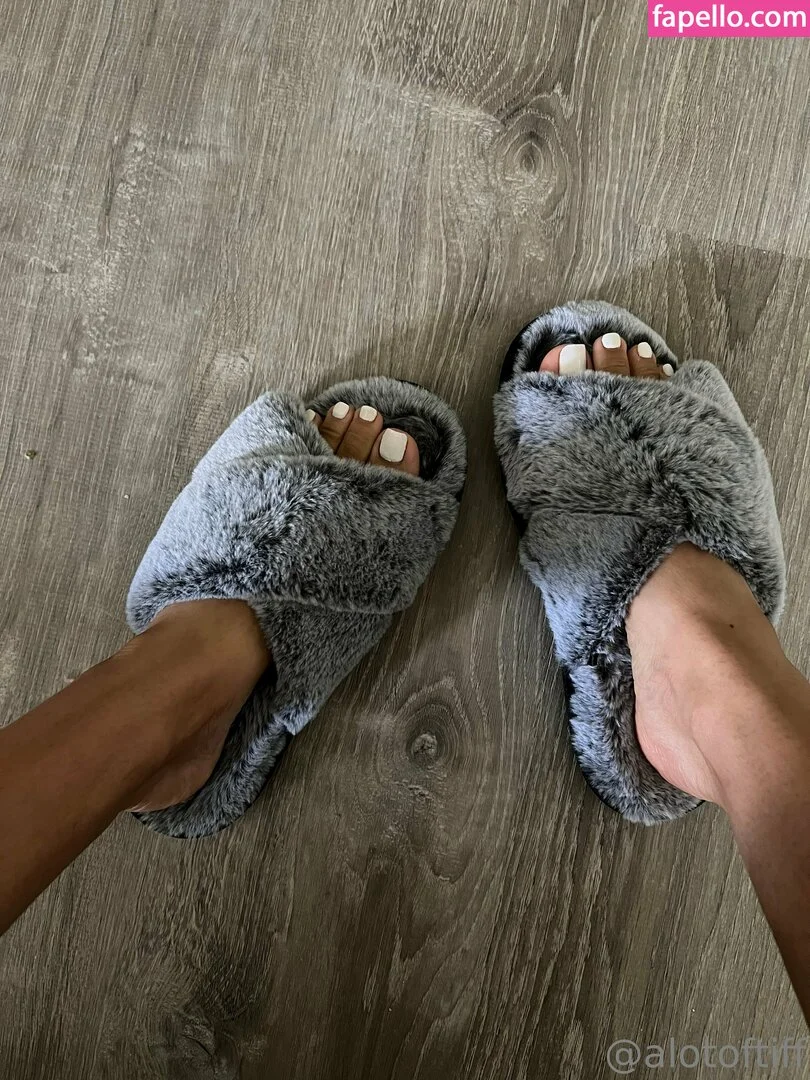 alotoftiff Onlyfans Photo Gallery 