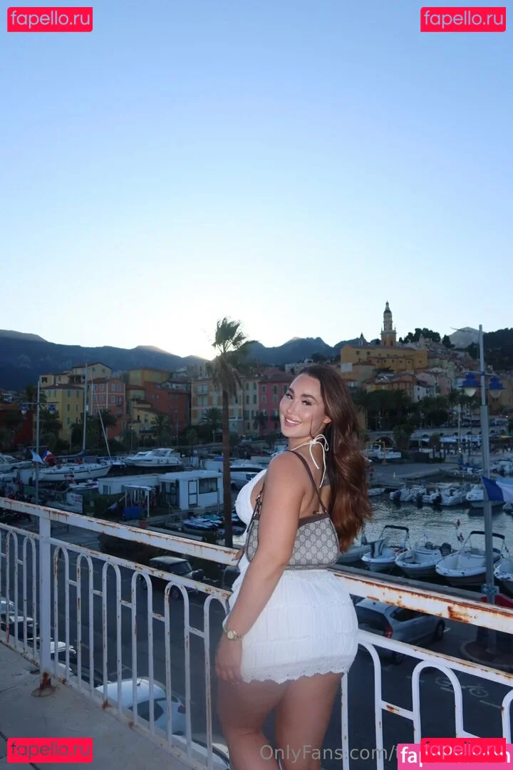 TrainWithTay Onlyfans Photo Gallery 