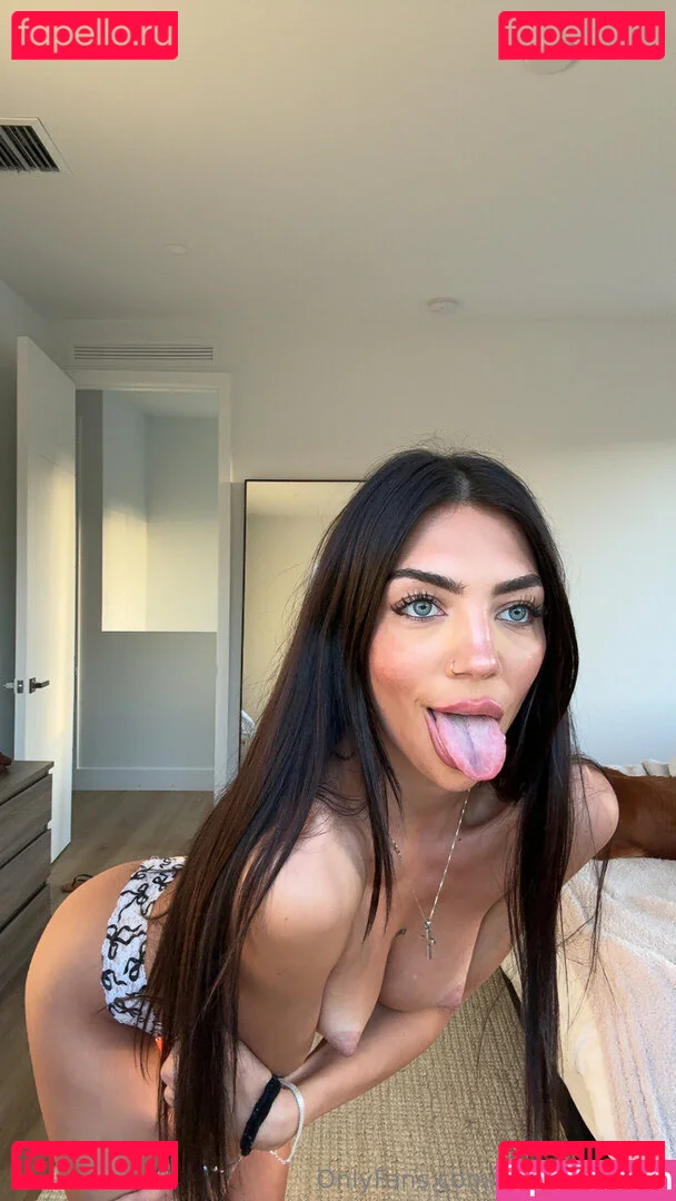 sofianextdoor Onlyfans Photo Gallery 