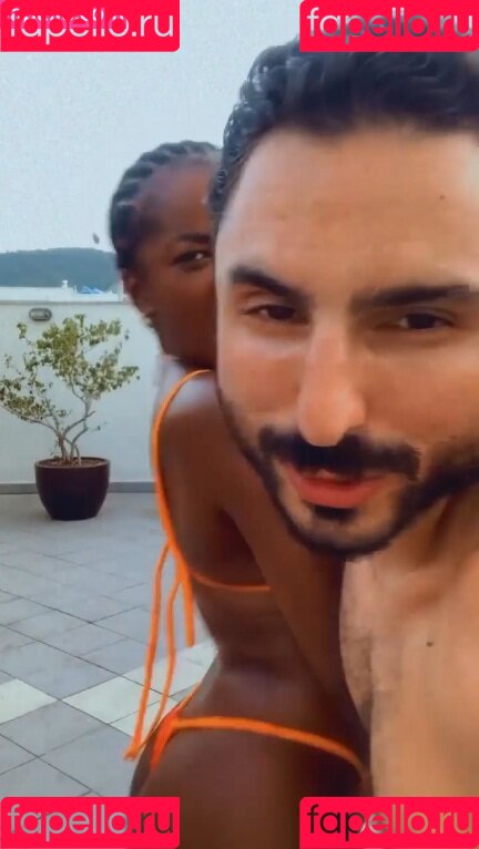 IZA Onlyfans Photo Gallery 