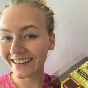 blondefeedee Onlyfans Photo Gallery 