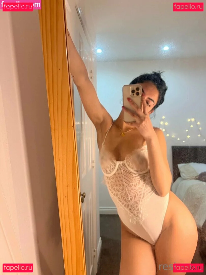 Resh Onlyfans Photo Gallery 