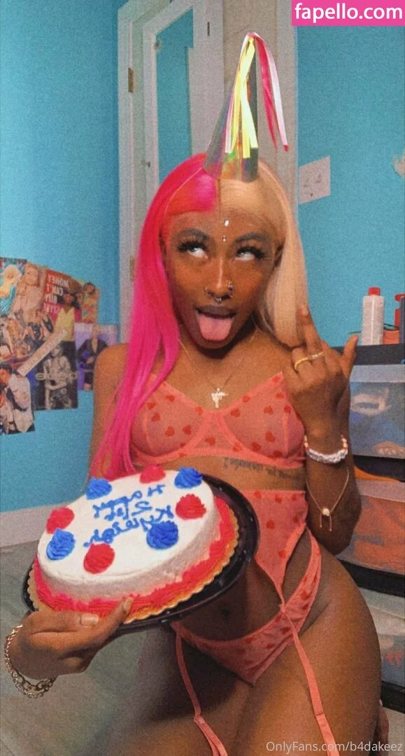 b4dakeez Onlyfans Photo Gallery 