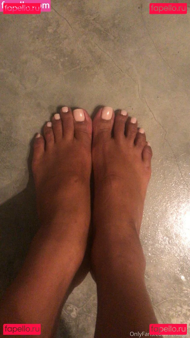 tsnargesa Onlyfans Photo Gallery 