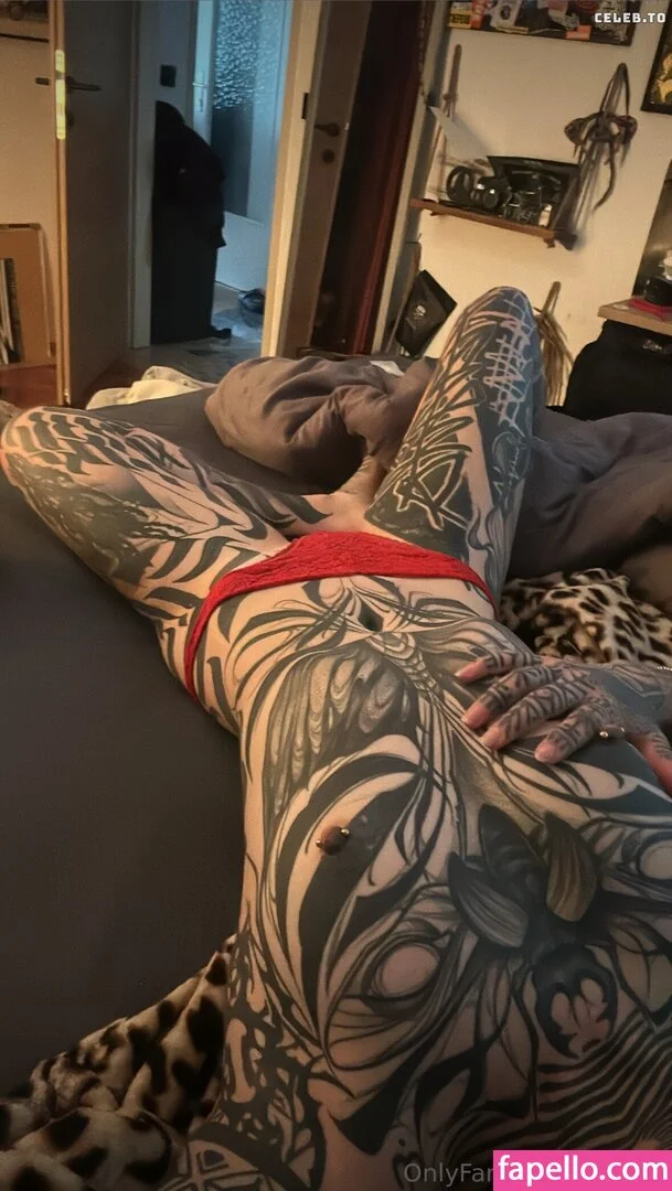 zopferl Onlyfans Photo Gallery 