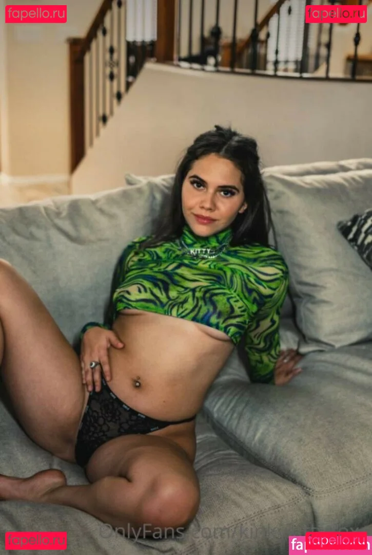 psychedelic.kitty Onlyfans Photo Gallery 