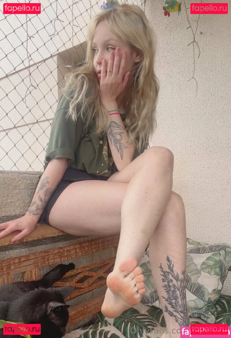 Sasa Onlyfans Photo Gallery 