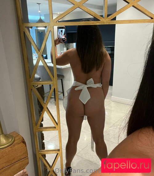 perv-mom Onlyfans Photo Gallery 